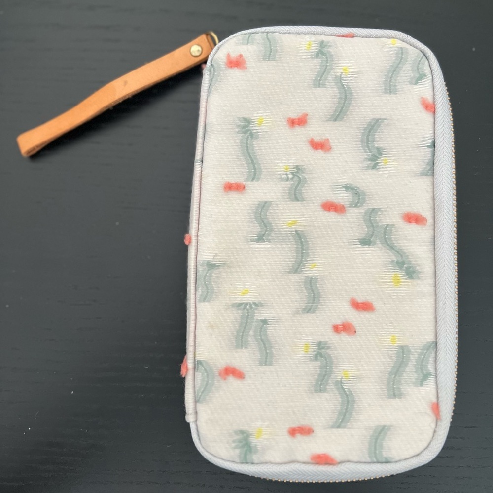 Hobonichi Makino Collection “Dreaming Garden” small drawer pouch
